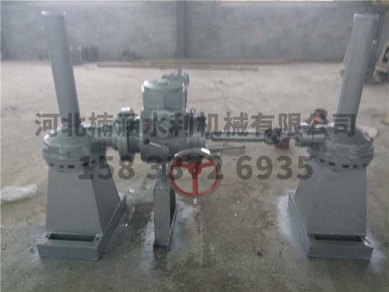 QDA型雙吊點手電兩用啟閉機(jī)